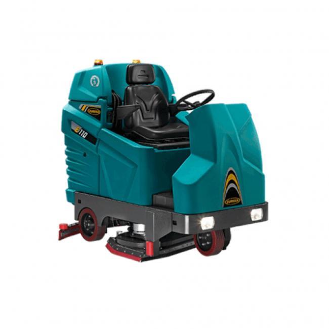 Large Industrial Scrubber Dryers